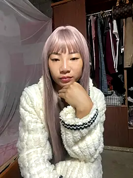 AAANINE22 online show from October 8, 2025, 7:50 am