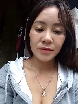 TinTim02 online show from May 1, 2026, 10:42 am