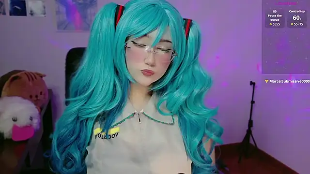 Snapshot of Livelle69 chatting on November 16, 2025, 3:12 am Livelle69 online show from November 16, 2025, 3:12 am