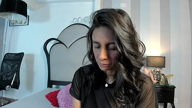 MiaAmore  online show from July 21, 2026, 6:21 pm