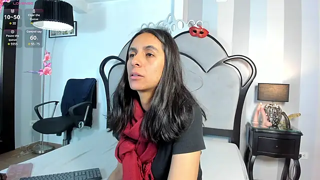 MiaAmore  online show from July 22, 2026, 2:09 pm