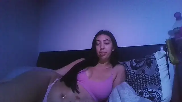 Snapshot of Miss_lunaxx chatting on November 13, 2025, 1:15 am Miss lunaxx online show from November 13, 2025, 1:15 am