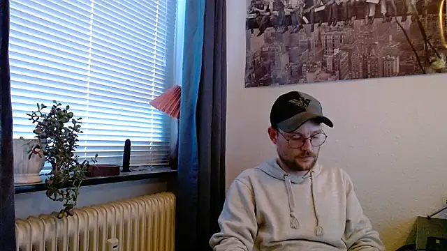 ChefDeLust online show from October 21, 2025, 2:40 pm