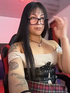 Snapshot of lilitth777 chatting on November 29, 2025, 10:57 pm lilitth777 online show from November 29, 2025, 10:57 pm