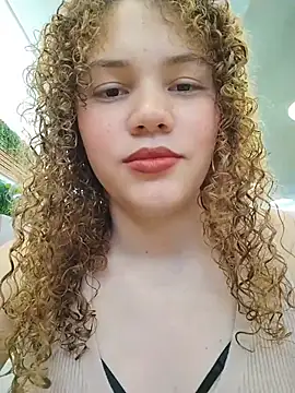 SirenRouge 69 online show from February 2, 2026, 8:18 pm