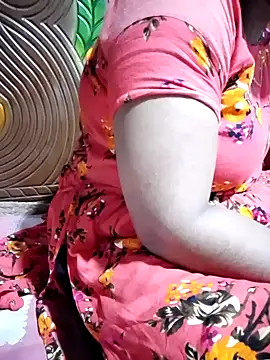 Mistompa24 online show from October 13, 2025, 4:07 pm