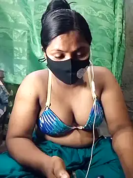 Mistompa24 online show from April 25, 2026, 5:10 am