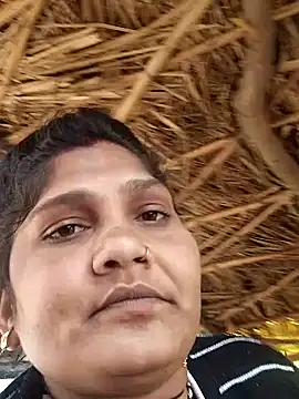 Snapshot of Rakhi_j chatting on February 3, 2026, 8:30 am Rakhi j online show from February 3, 2026, 8:30 am