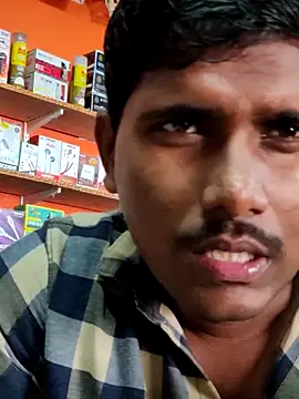 Snapshot of Markroco696 chatting on October 21, 2025, 3:40 am Markroco696 online show from October 21, 2025, 3:40 am