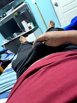 Snapshot of Angel_dex chatting on October 4, 2025, 12:41 am Angel dex online show from October 4, 2025, 12:41 am