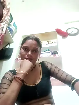 Snapshot of Dikchahot chatting on September 10, 2025, 6:35 am Dikchahot online show from September 10, 2025, 6:35 am