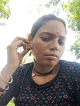 Snapshot of Dikchahot chatting on September 14, 2025, 5:06 am Dikchahot online show from September 14, 2025, 5:06 am