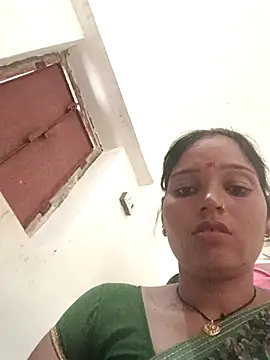 Snapshot of Dikchahot chatting on October 24, 2025, 9:06 am Dikchahot online show from October 24, 2025, 9:06 am