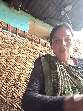 Snapshot of Dikchahot chatting on October 25, 2025, 8:33 am Dikchahot online show from October 25, 2025, 8:33 am