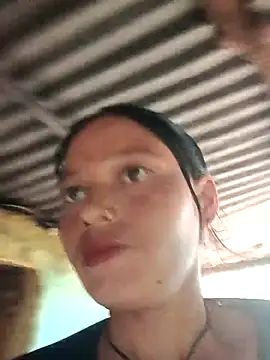 Snapshot of Dikchahot chatting on November 9, 2025, 5:17 am Dikchahot online show from November 9, 2025, 5:17 am