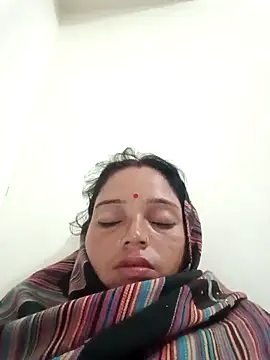 Snapshot of Dikchahot chatting on November 10, 2025, 10:09 pm Dikchahot online show from November 10, 2025, 10:09 pm