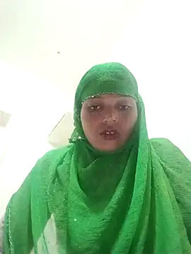 Snapshot of Dikchahot chatting on November 13, 2025, 4:28 pm Dikchahot online show from November 13, 2025, 4:28 pm