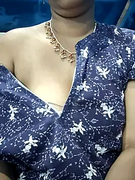 jaan-step online show from December 18, 2025, 7:42 pm