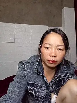 Snapshot of _Helala_ chatting on September 30, 2025, 10:20 am Helala online show from September 30, 2025, 10:20 am