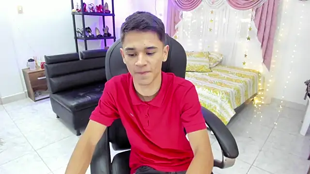 Aron Boyy online show from September 16, 2025, 8:21 pm