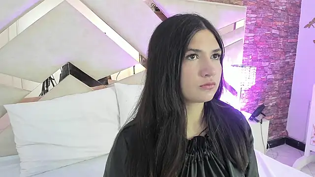 Snapshot of Valery_Brand chatting on October 23, 2025, 12:04 pm Valery Brand online show from October 23, 2025, 12:04 pm