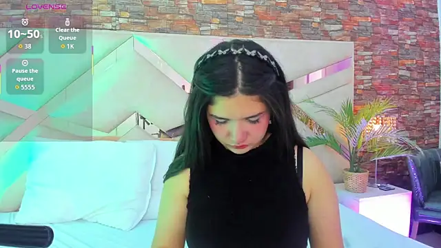 Valery Brand online show from February 5, 2026, 1:38 pm