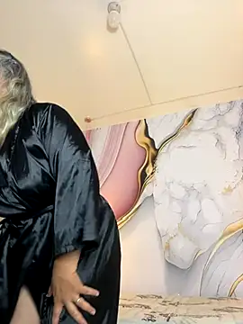 Snapshot of Lucy_Milf_474 chatting on October 30, 2025, 11:55 am Lucy Milf 474 online show from October 30, 2025, 11:55 am