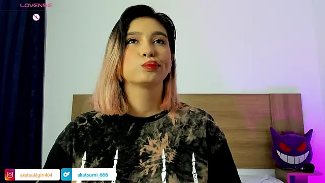 Snapshot of Akatsumi_ chatting on September 29, 2025, 10:36 pm Akatsumi online show from September 29, 2025, 10:36 pm