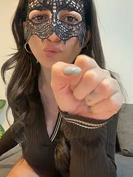 0gece0 online show from February 27, 2026, 7:03 pm