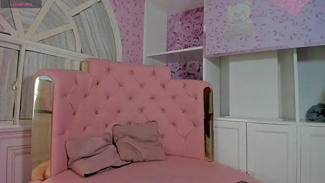 Snapshot of Dani_rivass chatting on November 13, 2025, 10:58 am Dani rivass online show from November 13, 2025, 10:58 am