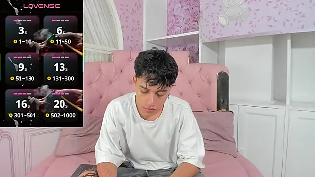 Snapshot of Dani_rivass chatting on November 21, 2025, 11:09 am Dani rivass online show from November 21, 2025, 11:09 am