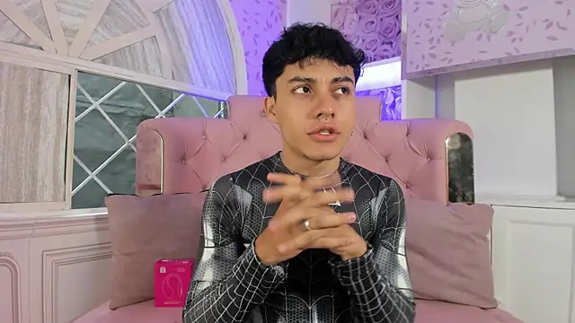 Snapshot of Dani_rivass chatting on November 28, 2025, 11:46 am Dani rivass online show from November 28, 2025, 11:46 am