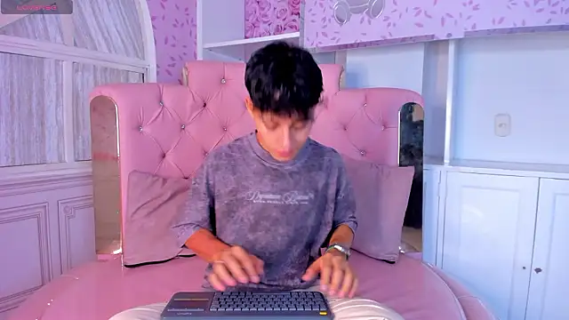 Dani rivass online show from March 11, 2026, 11:38 am