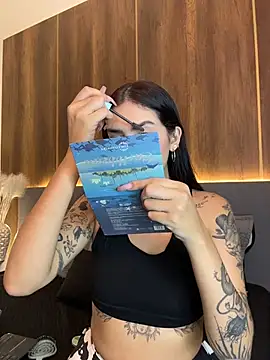 AliceRitter online show from October 10, 2025, 7:02 pm