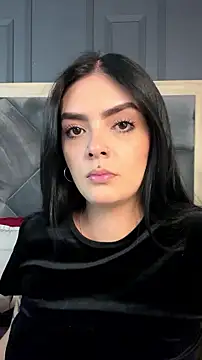 Snapshot of AliceRitter chatting on July 1, 2026, 10:20 pm AliceRitter online show from July 1, 2026, 10:20 pm