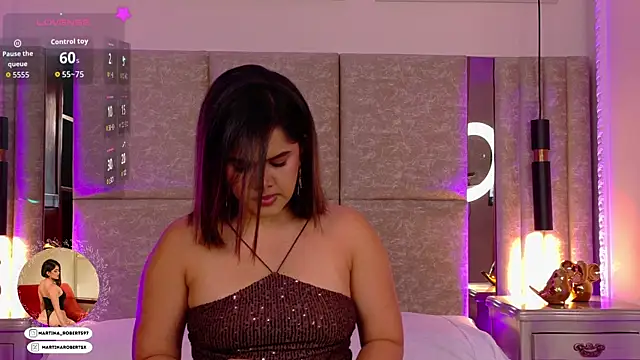 Martina-Roberts- online show from September 29, 2025, 3:33 am