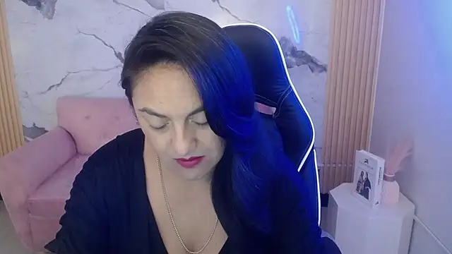 Snapshot of tamara_ch1 chatting on November 29, 2025, 3:42 am tamara ch1 online show from November 29, 2025, 3:42 am