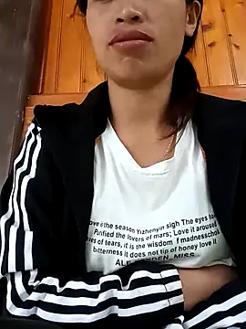 Snapshot of misa_00 chatting on November 5, 2025, 9:20 am misa 00 online show from November 5, 2025, 9:20 am