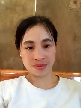 misa 00 online show from April 22, 2026, 4:37 am