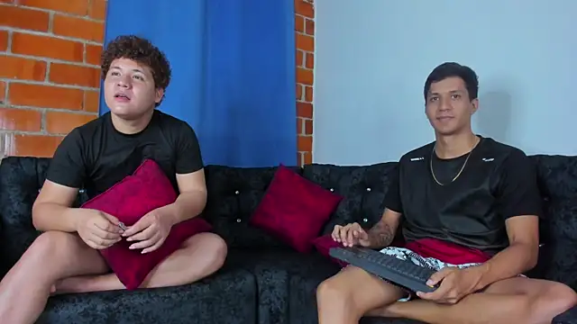 Snapshot of Robertmiller21 chatting on November 11, 2025, 10:54 pm Robertmiller21 online show from November 11, 2025, 10:54 pm