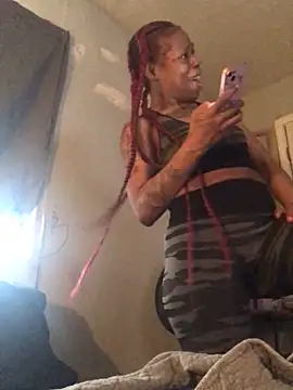 Tishrella6 online show from December 2, 2025, 7:09 pm