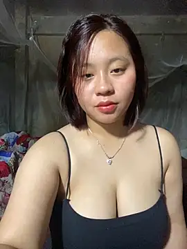 Snapshot of maianhcute chatting on October 31, 2025, 7:53 am maianhcute online show from October 31, 2025, 7:53 am