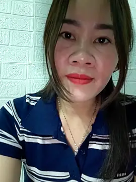 Singlemom69x online show from December 16, 2025, 1:54 am