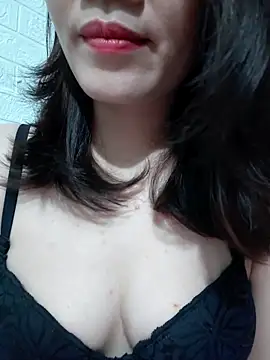 Singlemom69x online show from May 11, 2026, 2:45 pm
