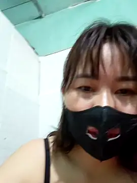 Singlemom69x online show from May 16, 2026, 10:36 am