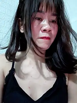 Singlemom69x online show from June 16, 2026, 1:52 am