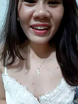 Singlemom69x online show from July 28, 2026, 2:13 pm