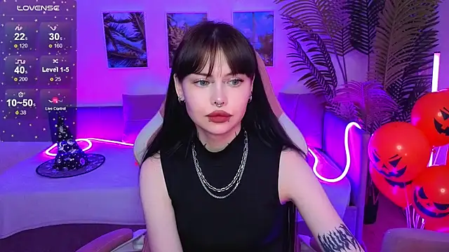 Snapshot of Morana_Batt chatting on October 27, 2025, 2:15 am Morana Batt online show from October 27, 2025, 2:15 am