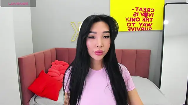 Snapshot of Jennifer_Munoz chatting on September 22, 2025, 2:57 am Jennifer Munoz online show from September 22, 2025, 2:57 am