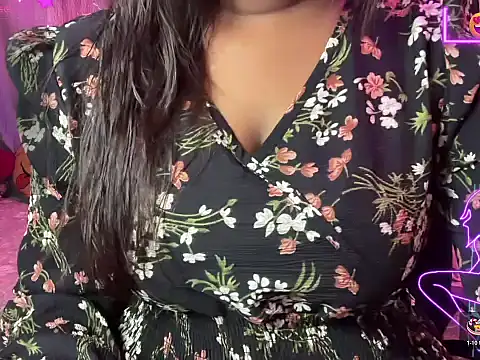 Snapshot of Aashi_5 chatting on October 9, 2025, 8:45 am Aashi 5 online show from October 9, 2025, 8:45 am